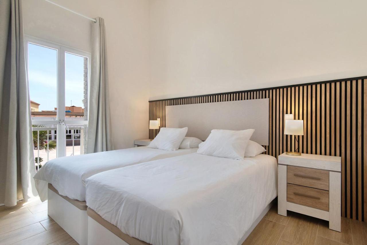 Oasis Pool View Apartment Маспаломас Екстериор снимка
